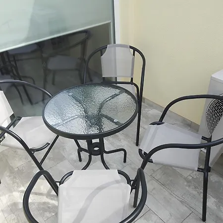 Platinum Apartment Lukecin